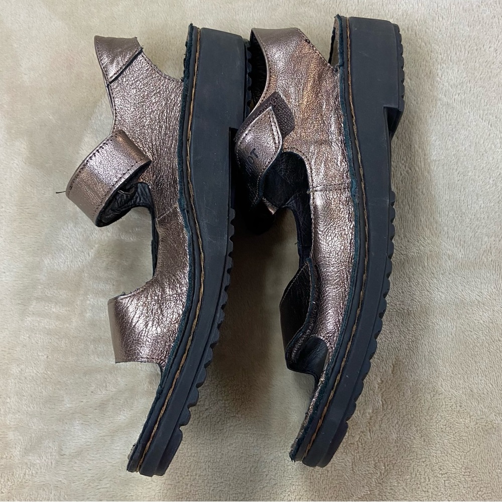 Naot Hook And Loop Sandals Size 41 - image 7